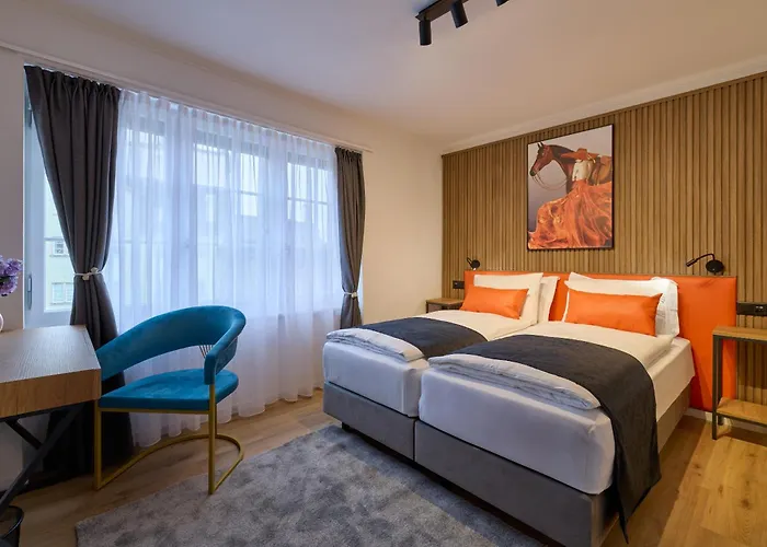 Franziskaner By Centra Hotel