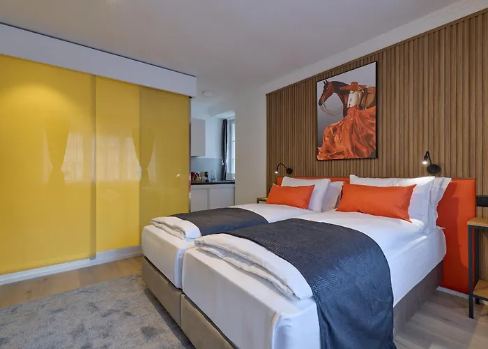 Hotel Franziskaner By Centra 3*